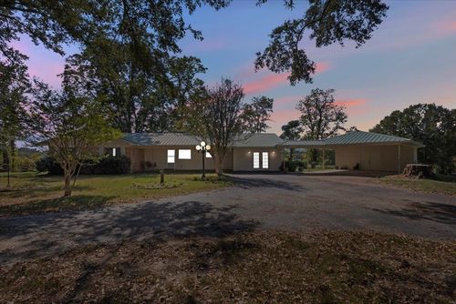 6686 S Fm 225, Henderson, TX, 75654 | Card Image