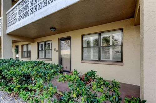 apt-130-5080 Locust St Ne, ST PETERSBURG, FL, 33703-4014 | Card Image