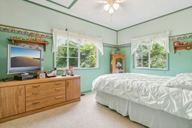 38332 N 8 Th St, House other with 3 bedrooms, 2 bathrooms and 2 parking in Spring Grove IL | Image 16