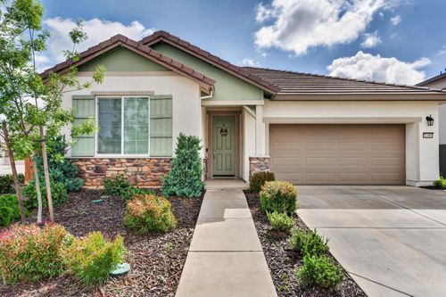 11986 Granzella Way, Rancho Cordova, CA, 95742-6936 | Card Image