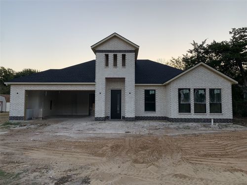 126 Port O Call Ct, Runaway Bay, TX, 76426-9402 | Card Image