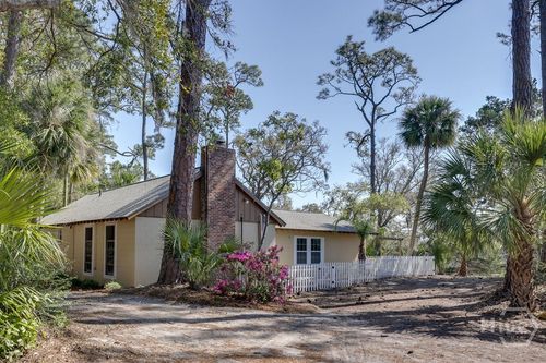 144 S Campbell Avenue, Tybee Island, GA,  | Card Image