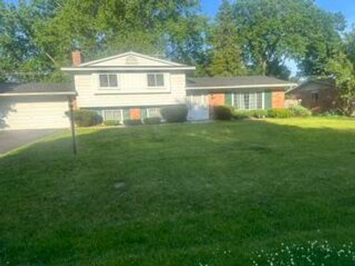 6709 Wild Ridge Ln, West Bloomfield, MI, 48322-3879 | Card Image