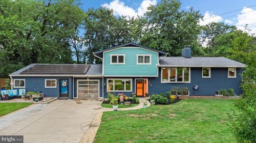 6901 Westchester Dr, TEMPLE HILLS, MD, 20748-4011 | Card Image