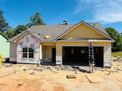 1328 Lee Rd, Phenix City, AL, 36870 | Card Image