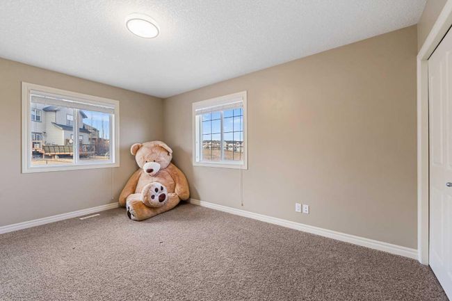 43 Kincora Glen Green Nw, Home with 3 bedrooms, 2 bathrooms and 4 parking in Calgary AB | Image 31