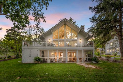 W2219 Hickory Road, Brooklyn, WI, 54941 | Card Image