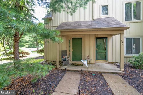 195 Woodlake Dr, MARLTON, NJ, 08053-3625 | Card Image