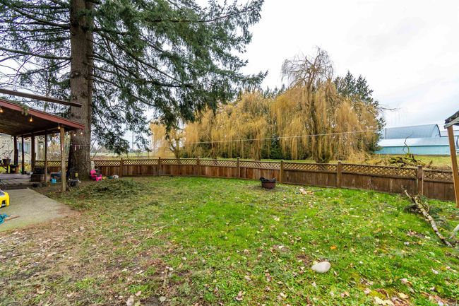49519 Yale Road, House other with 6 bedrooms, 3 bathrooms and 7 parking in Chilliwack BC | Image 4
