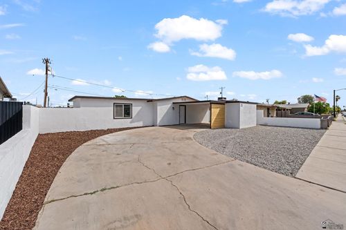 2008 E 26th St, Yuma, AZ, 85365-3138 | Card Image