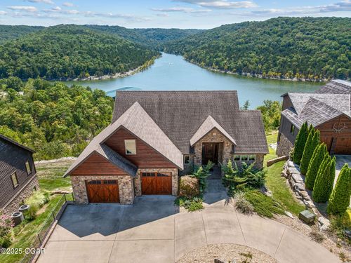 197 Bayview Trl, Lampe, MO, 65681-8328 | Card Image