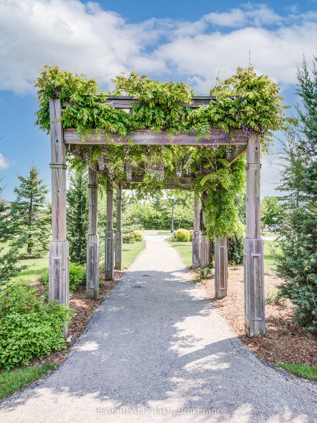 8 Loganville Lane, Condo with 3 bedrooms, 3 bathrooms and 2 parking in New Hamburg ON | Image 49