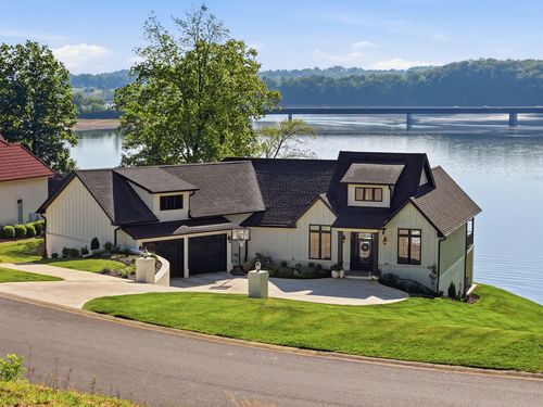 2126 Edgewater Sound, Morristown, TN, 37814-5367 | Card Image