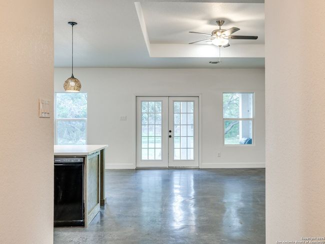 656 Fawn Dr, House other with 3 bedrooms, 2 bathrooms and null parking in Spring Branch TX | Image 11