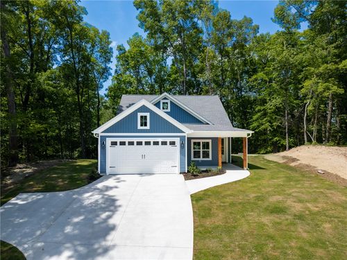 322 Oconee Ave, Westminster, SC, 29693-6434 | Card Image