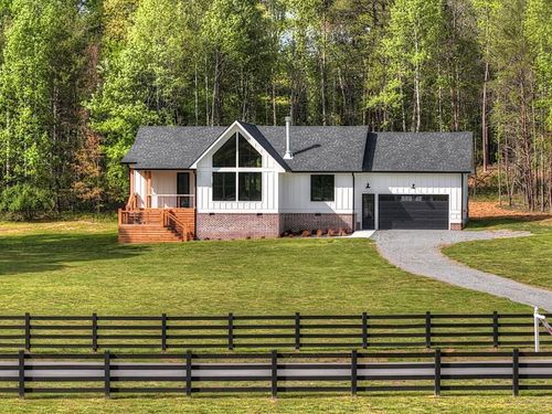 35 Brookside Ct, Blue Ridge, GA, 30513 | Card Image