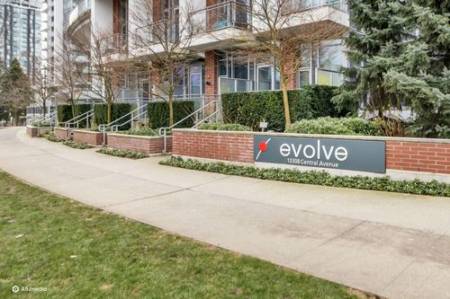 2903-13308 Central Ave, Surrey, BC, V3T0M4 | Card Image