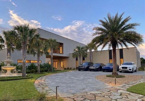 10932 Flint Estates Dr, Thonotosassa, FL, 33592-2802 | Card Image