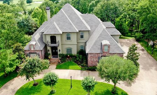 38 Golf Club Dr, Haughton, LA, 71037-8609 | Card Image