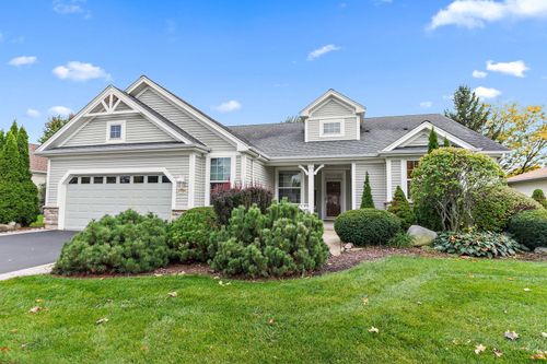 13189 Essex Ln, Huntley, IL, 60142-7708 | Card Image