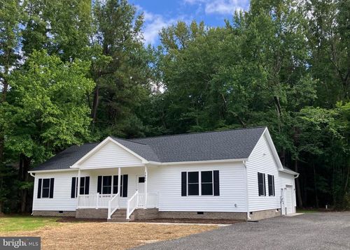 5008 Chestnut Fork Rd, Gloucester, VA, 23061-3951 | Card Image