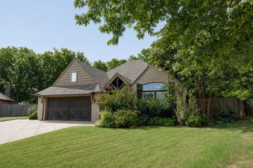 10709 James Ct, Jenks, OK, 74037-1619 | Card Image