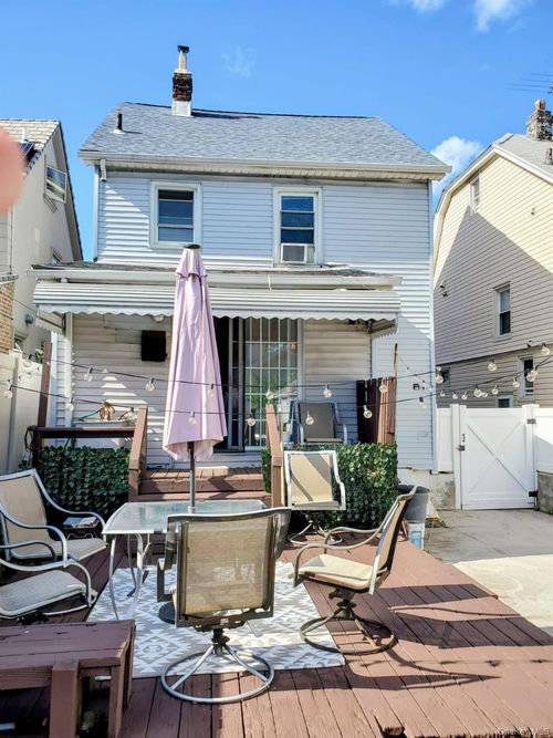 14706 15th Dr, Whitestone, NY, 11357-2509 | Card Image