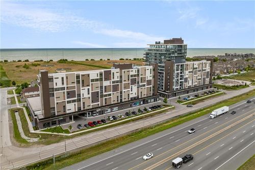 814-550 N Service Rd, Grimsby, ON, L3M0H9 | Card Image