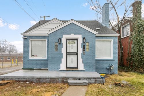 11560 Christy St, Detroit, MI, 48205-4710 | Card Image