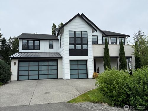 8711 Ne Winslow Grove Ct, Bainbridge Island, WA, 98110-5296 | Card Image
