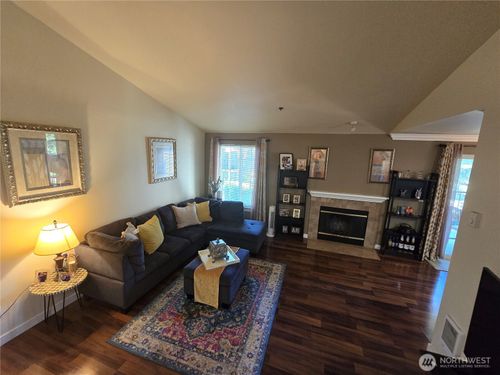 apt-h204-1840 S 284th Ln, Federal Way, WA, 98003-3027 | Card Image