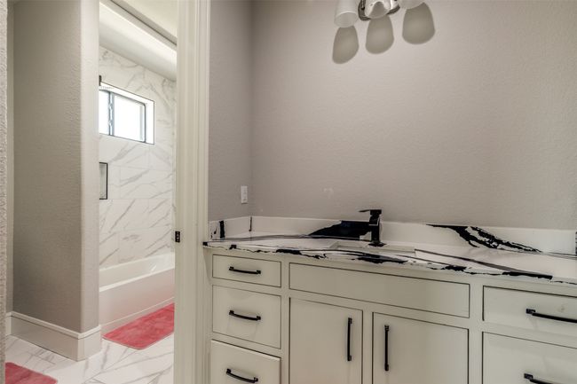7281 Waters Edge Dr, House other with 5 bedrooms, 4 bathrooms and null parking in The Colony TX | Image 29