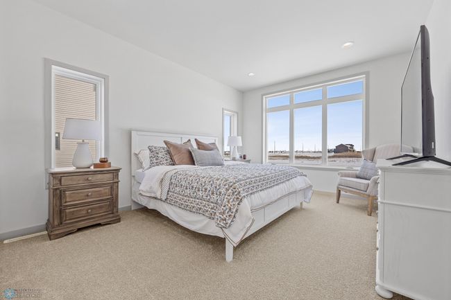 Owner's Bedroom Suite | Image 19