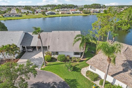 1613 Comfy Ct, SUN CITY CENTER, FL, 33573-5063 | Card Image