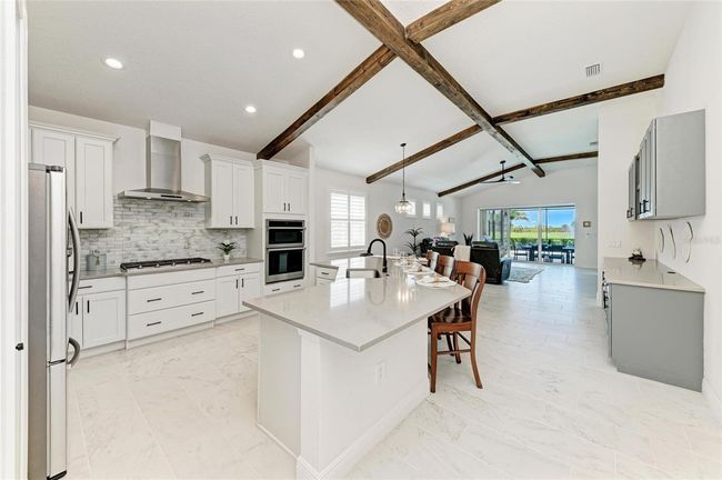5428 Title Row Dr, House other with 3 bedrooms, 3 bathrooms and null parking in BRADENTON FL | Image 6