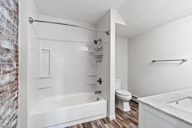 534 White Oak Cir, House other with 4 bedrooms, 3 bathrooms and null parking in Kodak TN | Image 64