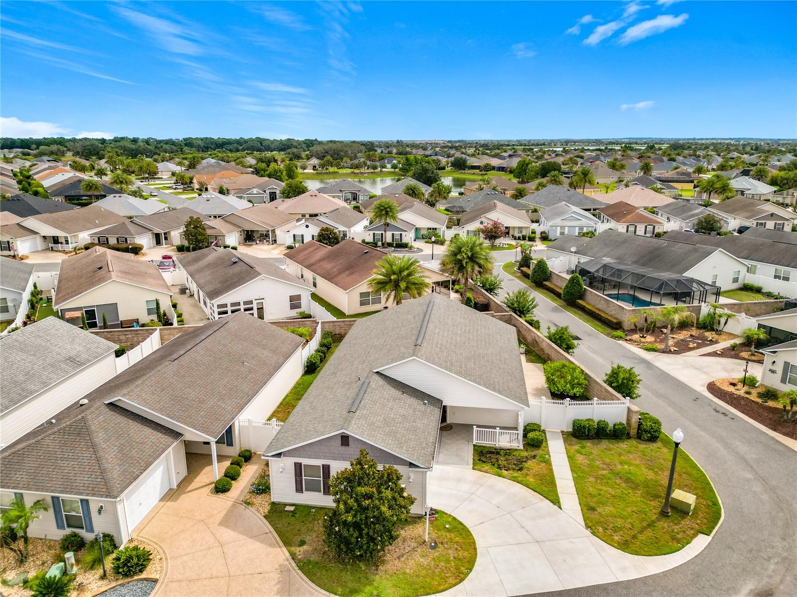 Residential in THE VILLAGES 5