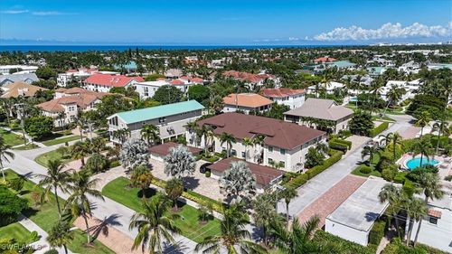 104-545 11th Ave S, NAPLES, FL, 34102-7142 | Card Image