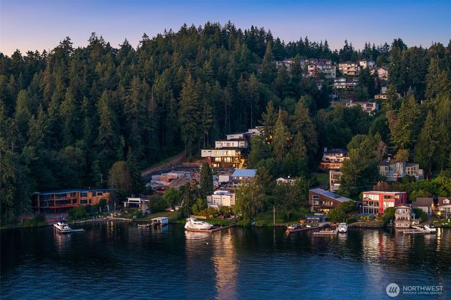 7116 Ne 119 Th Ln, House other with 4 bedrooms, 4 bathrooms and 2 parking in Kirkland WA | Image 39