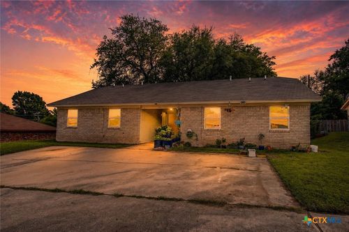 aandb-203 Sorrell Dr, Copperas Cove, TX, 76522-1031 | Card Image