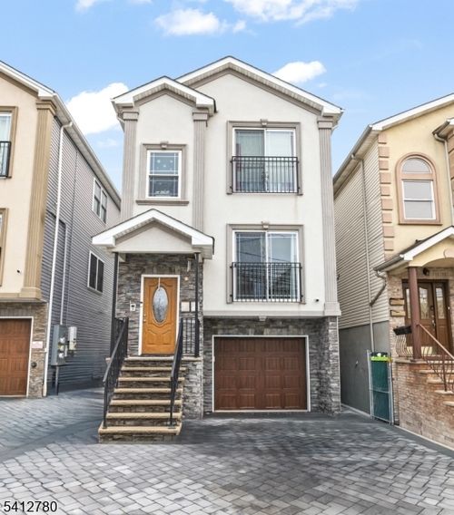 56 Delaware St, Elizabethport, NJ, 07206-1548 | Card Image