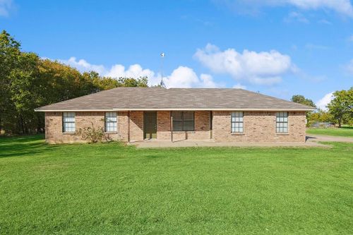 6146 Hawkeye Road, Krum, TX, 76249 | Card Image