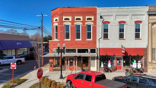 5 Broadway St, Mc Kenzie, TN, 38201-2299 | Card Image