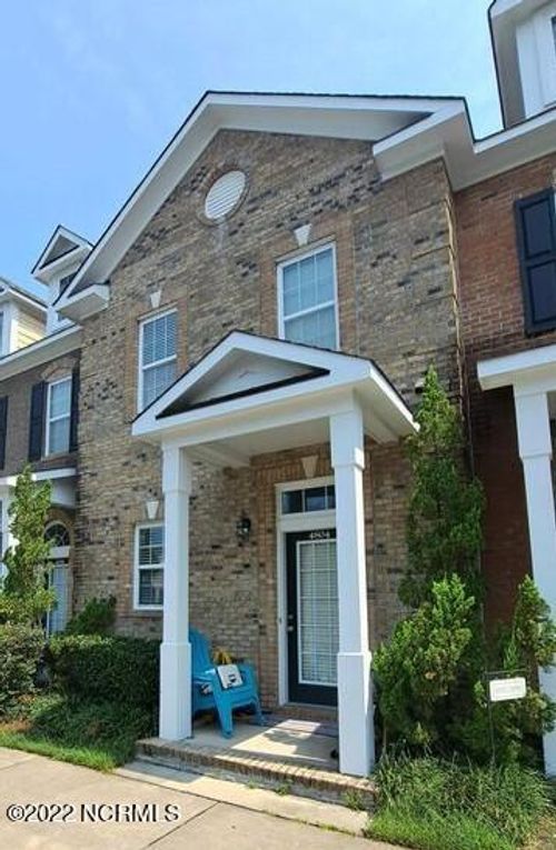 4804 Exton Park Loop, Castle Hayne, NC, 28429-7402 | Card Image
