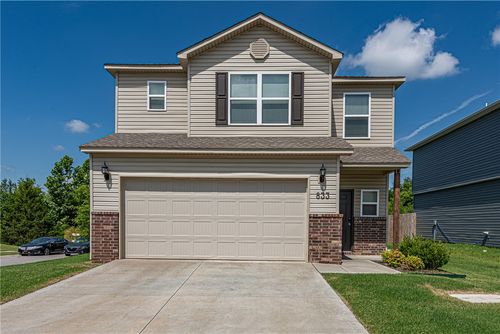 833 E Sparrow Cir, Fayetteville, AR, 72701-3194 | Card Image