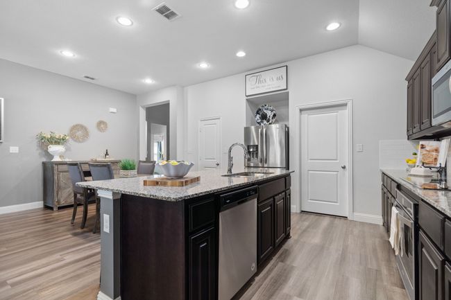 Sleek and modern appliances! | Image 13
