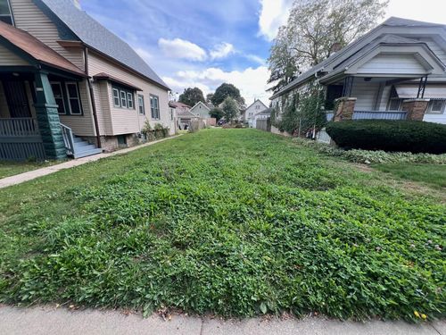 4024 N 19th Street, Milwaukee, WI, 53209 | Card Image