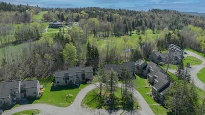 16 - 7 Hassey Bend, Condo with 2 bedrooms, 2 bathrooms and null parking in Wilmington VT | Image 2