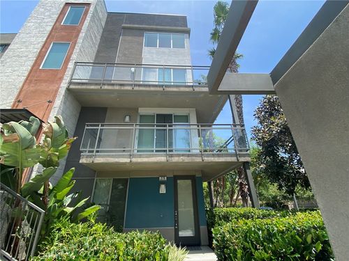 270 Rockefeller, Irvine, CA, 92612-8114 | Card Image