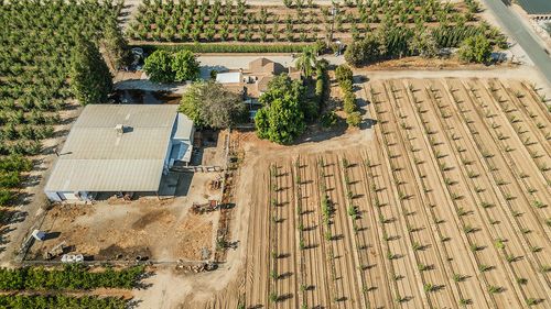 41179 Road 52, Reedley, CA, 93654-9103 | Card Image